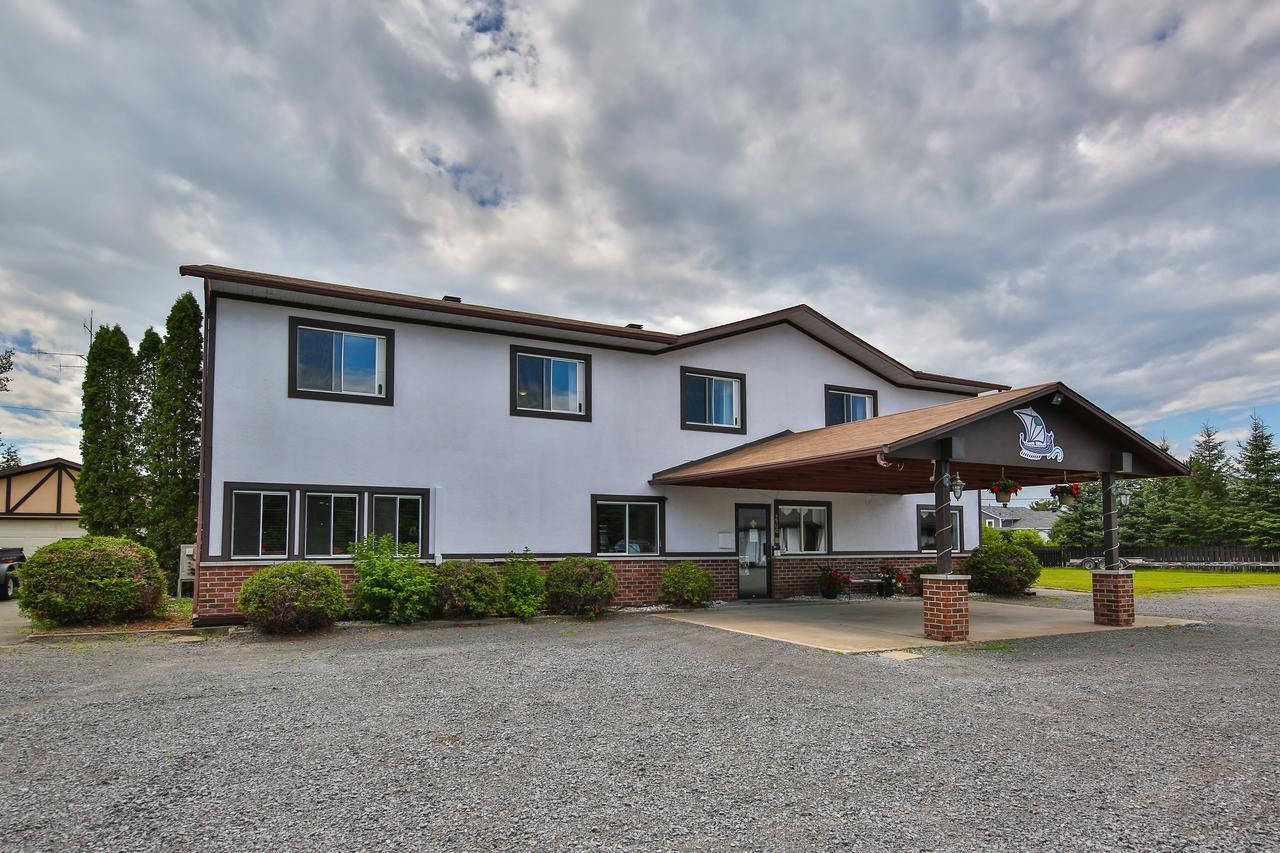 Auberge Motel Drakkar Shawinigan Exterior photo